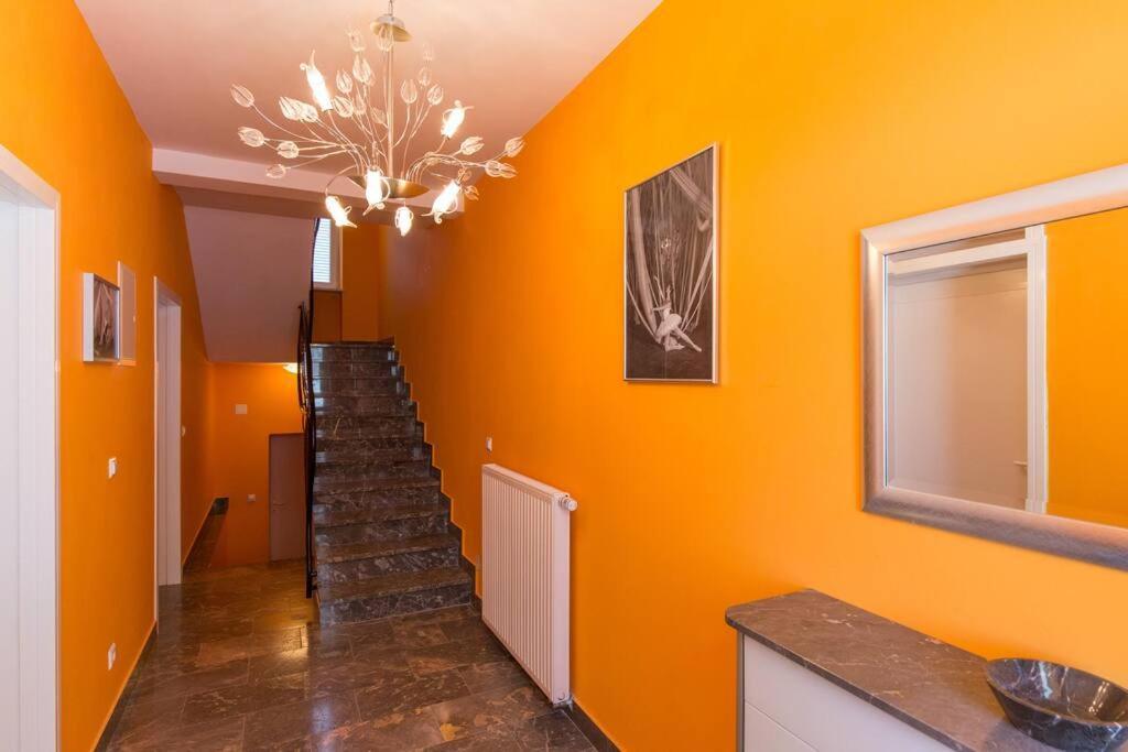 Villa Ajda - Green Room Omisalj Bagian luar foto